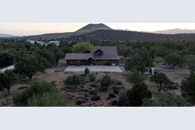 1688 Dammeron Dr E, Dammeron Valley, UT 84783 - Photo 3