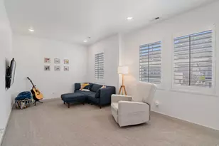 10039 N Dahlia Ln, Cedar Hills, UT 84062 - Photo 15