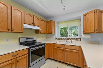 3442 W Beckford Cir, West Jordan, UT 84088 - Photo 7