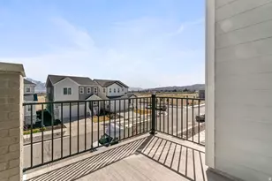 12674 S Glacier Trail Ln W, Herriman, UT 84096 - Photo 17