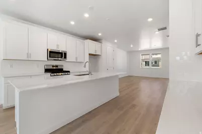 12674 S Glacier Trail Ln W #130, Herriman, UT 84096 - Photo 11