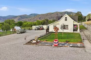 30 N 300 E, Hyrum, UT 84319 - Photo 23