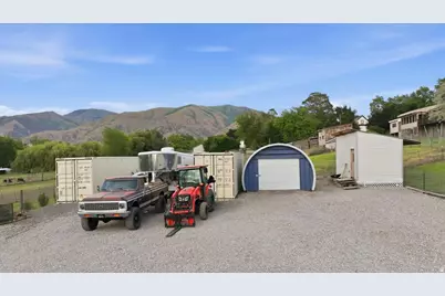 30 N 300 E, Hyrum, UT 84319 - Photo 35