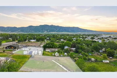 30 N 300 E, Hyrum, UT 84319 - Photo 39