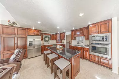 4491 S 1600 W, Roy, UT 84067 - Photo 9