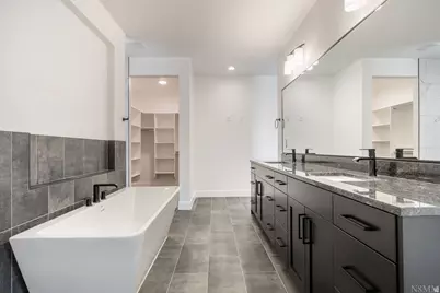 2095 S Franklin Dr, Washington, UT 84780 - Photo 25