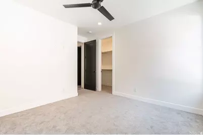 2095 S Franklin Dr, Washington, UT 84780 - Photo 29