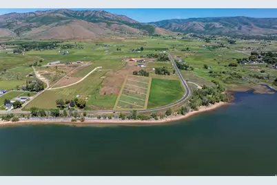576 N 7100 E, Huntsville, UT 84317 - Photo 5