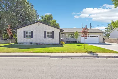 27 Deseret Cir, Grantsville, UT 84029 - Photo 1