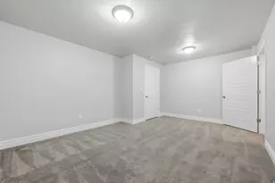5575 S 1350 E, South Ogden, UT 84403 - Photo 41