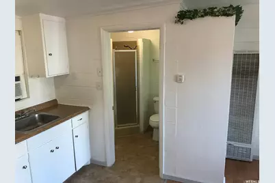 365 E Vine Street St, Tooele, UT 84074 - Photo 35