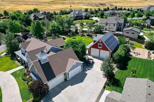 672 E Perry Holow Dr, Mapleton, UT 84664 - Photo 15