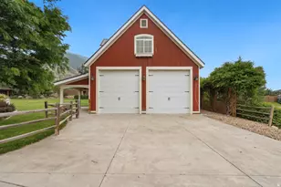 672 E Perry Holow Dr, Mapleton, UT 84664 - Photo 7