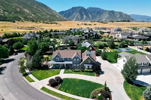 672 E Perry Holow Dr, Mapleton, UT 84664 - Photo 11