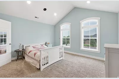 672 E Perry Holow Dr, Mapleton, UT 84664 - Photo 55