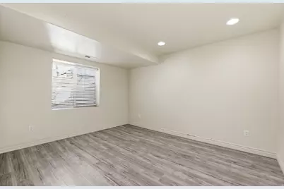 989 S Cinnamon Ridge Dr, Provo, UT 84606 - Photo 33