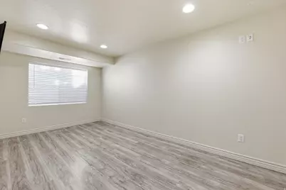 989 S Cinnamon Ridge Dr, Provo, UT 84606 - Photo 35