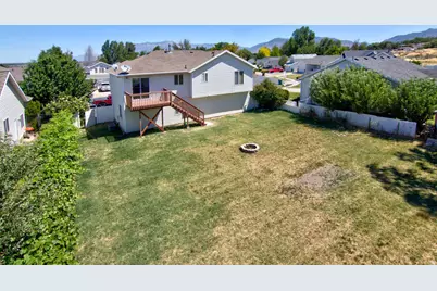 2565 W 3950 S, Roy, UT 84067 - Photo 3