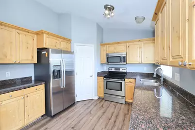 2565 W 3950 S, Roy, UT 84067 - Photo 9