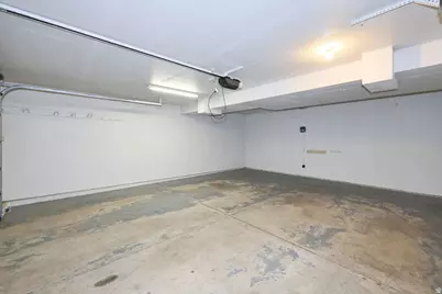2565 W 3950 S, Roy, UT 84067 - Photo 29