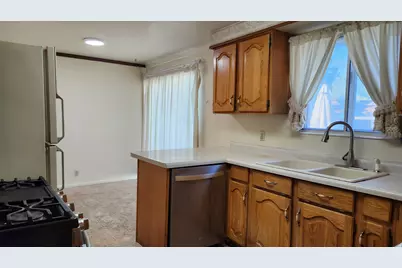 3887 S 3760 W, West Valley, UT 84120 - Photo 13
