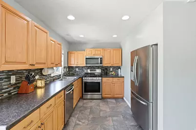 2014 N 2475 W, Clinton, UT 84015 - Photo 7