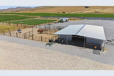 9590 W Point Lookout Dr, Bothwell, UT 84337 - Photo 49
