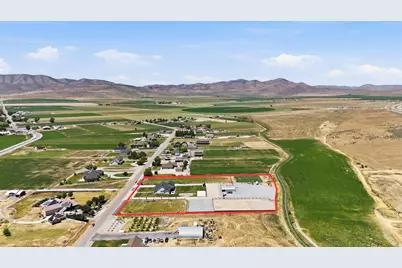 9590 W Point Lookout Dr, Bothwell, UT 84337 - Photo 67
