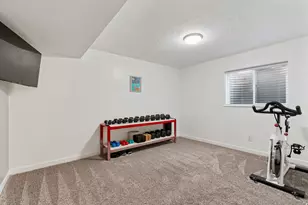 1380 Eastpoint Dr, Sandy, UT 84092 - Photo 27