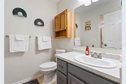 1380 Eastpoint Dr, Sandy, UT 84092 - Photo 45