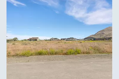 1451 E Coreys Way, Lake Point, UT 84074 - Photo 11