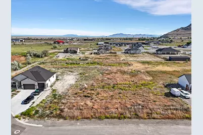 1451 E Coreys Way, Lake Point, UT 84074 - Photo 3