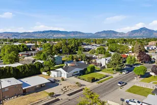 1868 W 4840 S, Taylorsville, UT 84123 - Photo 27