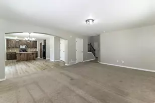 1831 S Meadow Marsh Dr E, Lehi, UT 84043 - Photo 7