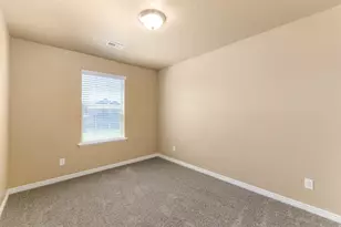 1831 S Meadow Marsh Dr E, Lehi, UT 84043 - Photo 13