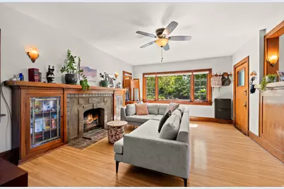383 N I St E, Salt Lake City, UT 84103 - Photo 9