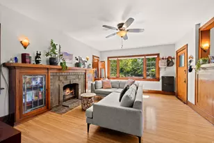 383 N I St E, Salt Lake City, UT 84103 - Photo 9
