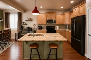 149 E Crescent Pine Ln, Sandy, UT 84070 - Photo 5