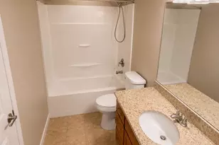 149 E Crescent Pine Ln, Sandy, UT 84070 - Photo 17