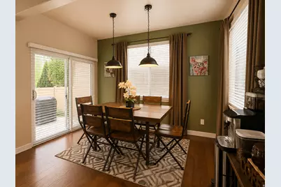 149 E Crescent Pine Ln, Sandy, UT 84070 - Photo 7