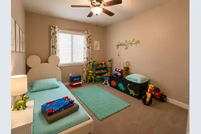 149 E Crescent Pine Ln, Sandy, UT 84070 - Photo 13