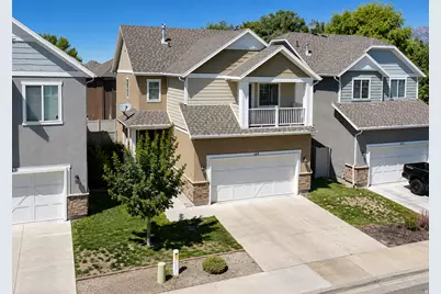149 E Crescent Pine Ln, Sandy, UT 84070 - Photo 3