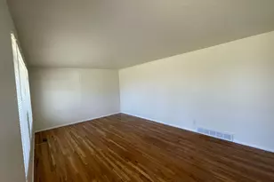 463 E 6360 S, Murray, UT 84107 - Photo 3