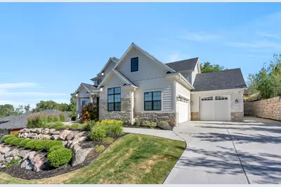 709 E 200 S, Centerville, UT 84014 - Photo 61