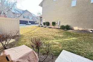 6784 S 950 E, Midvale, UT 84047 - Photo 11