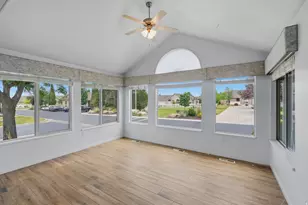 318 E 2230 N, North Logan, UT 84341 - Photo 3