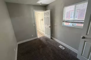 2001 Jackson Ave, Ogden, UT 84401 - Photo 11