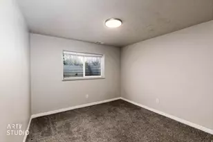 5277 S 3750 W, Roy, UT 84067 - Photo 29