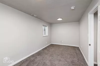 5277 S 3750 W, Roy, UT 84067 - Photo 25