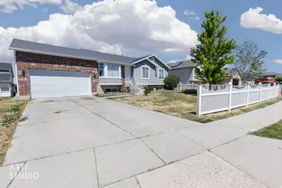 5277 S 3750 W, Roy, UT 84067 - Photo 3